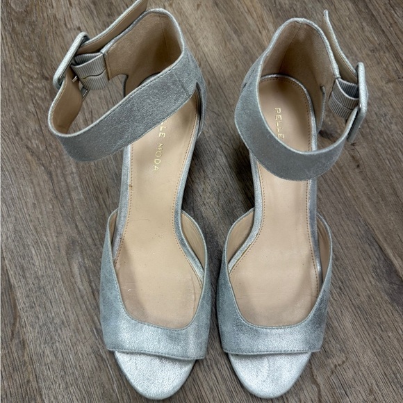 Pelle Moda Shoes - Pelle Moda Silver Women's Sandals